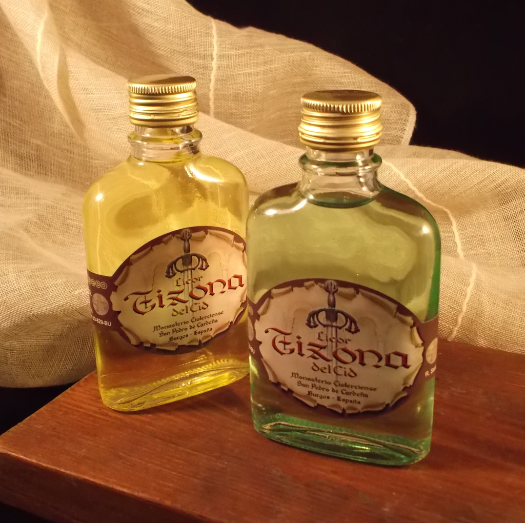 [licor_petaca] Petaca Licor Tizona
